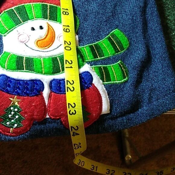 Tiara International Christmas Collection Women's Lg Beaded Snowmen Sweater - Picture 5 of 10